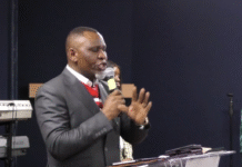 A qui prêtes-tu ton oreille? Ecoutes-tu la Parole?