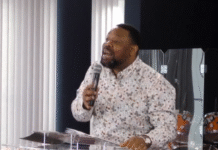 „Ne crains point, car je vais te faire du bien! Tu mangeras à ma table pendant toute ta vie.“