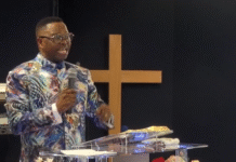 „Je suis le Dieu tout-puissant. Marche devant ma face, et sois intègre.“